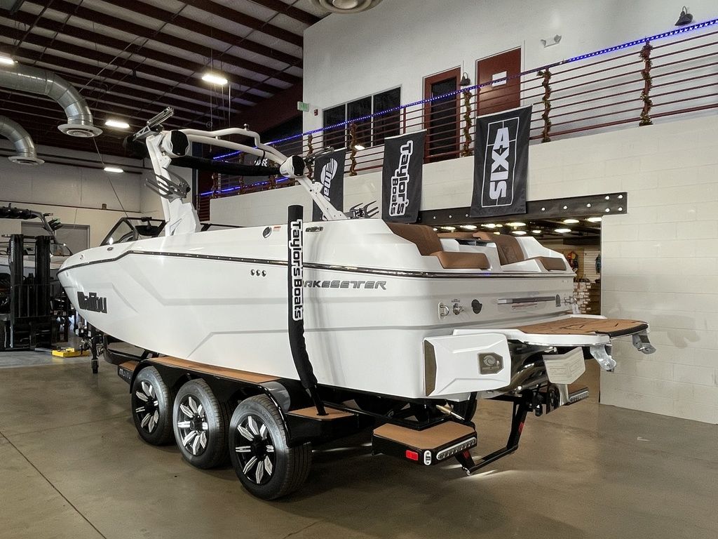 2025 Malibu Boats 24 MXZ