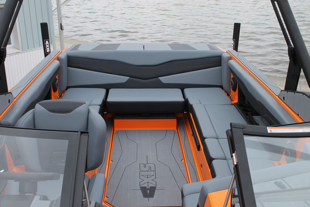 2024 Axis Wake Research T235