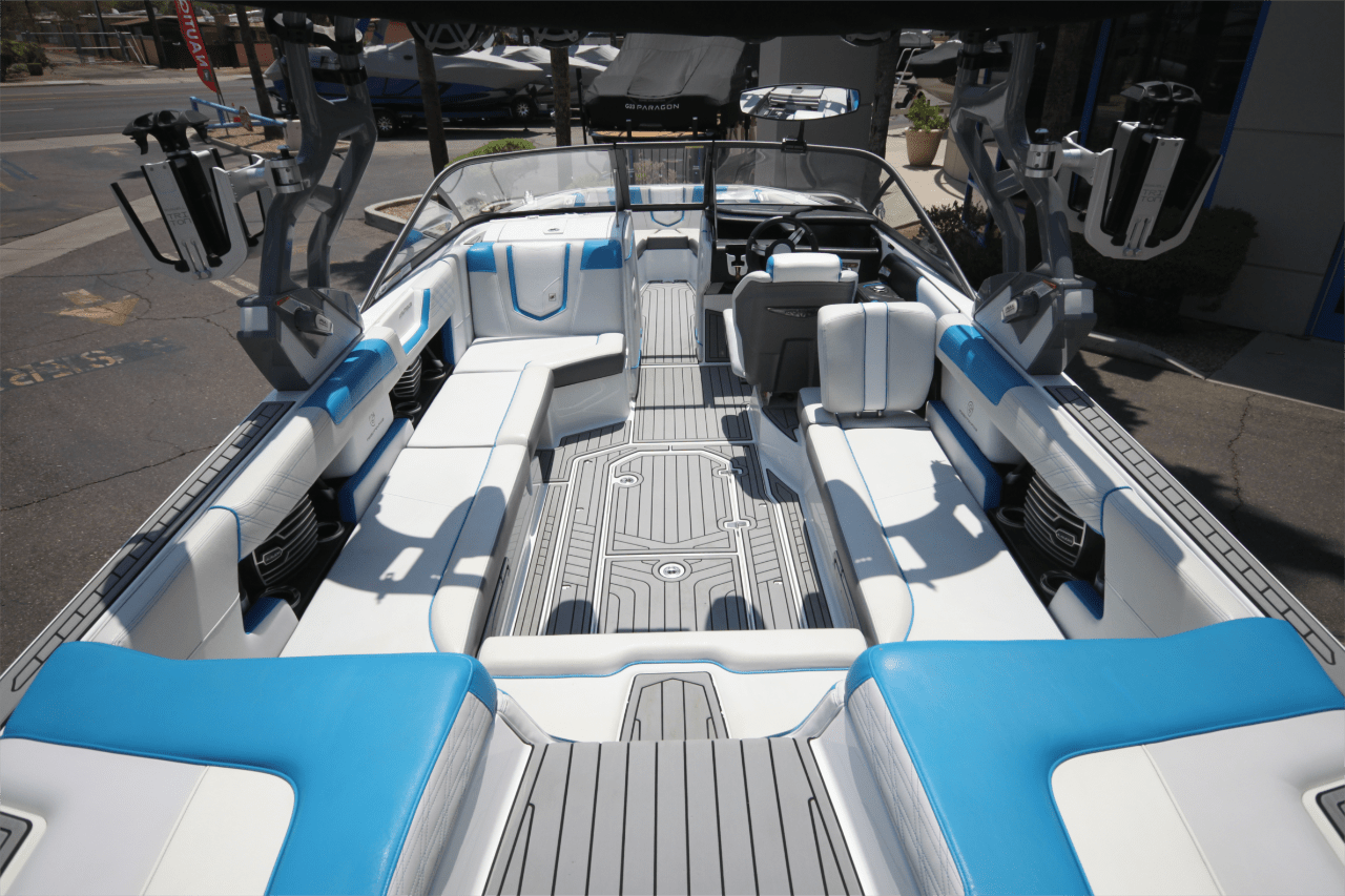 2017 Super Air Nautique G25 &#8211; Garage Kept Loaded with options