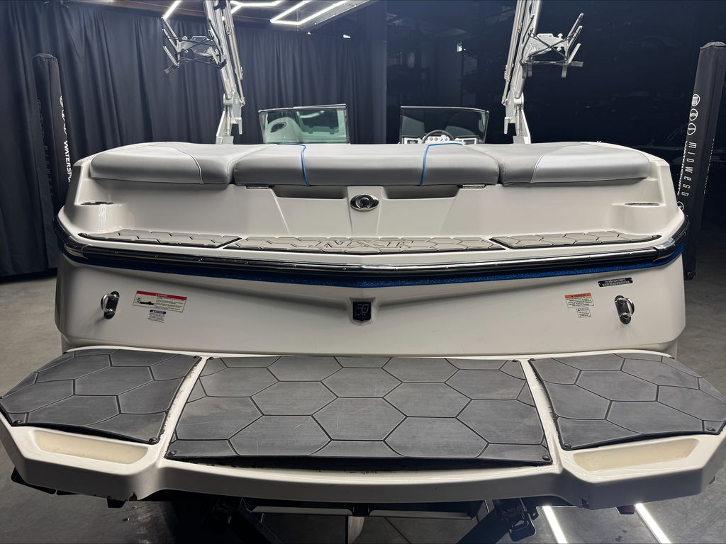 2018 MasterCraft NXT22 Icon