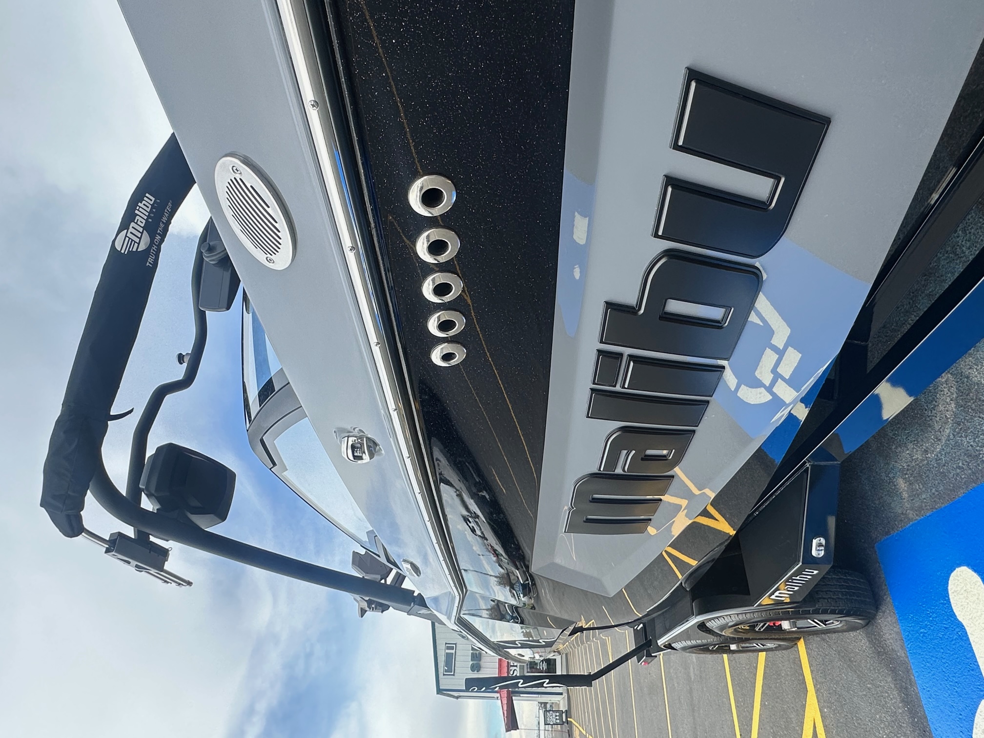 2025 Malibu Boats 24 MXZ