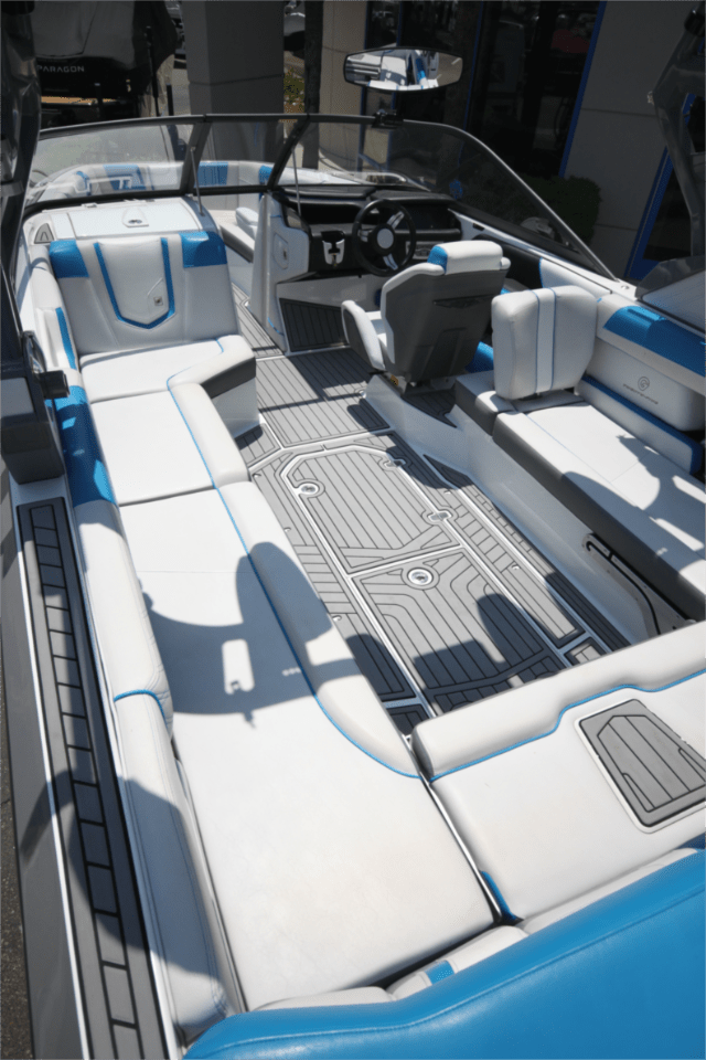 2017 Super Air Nautique G25 &#8211; Garage Kept Loaded with options
