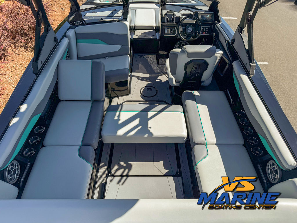 2023 Axis Wake Research T220