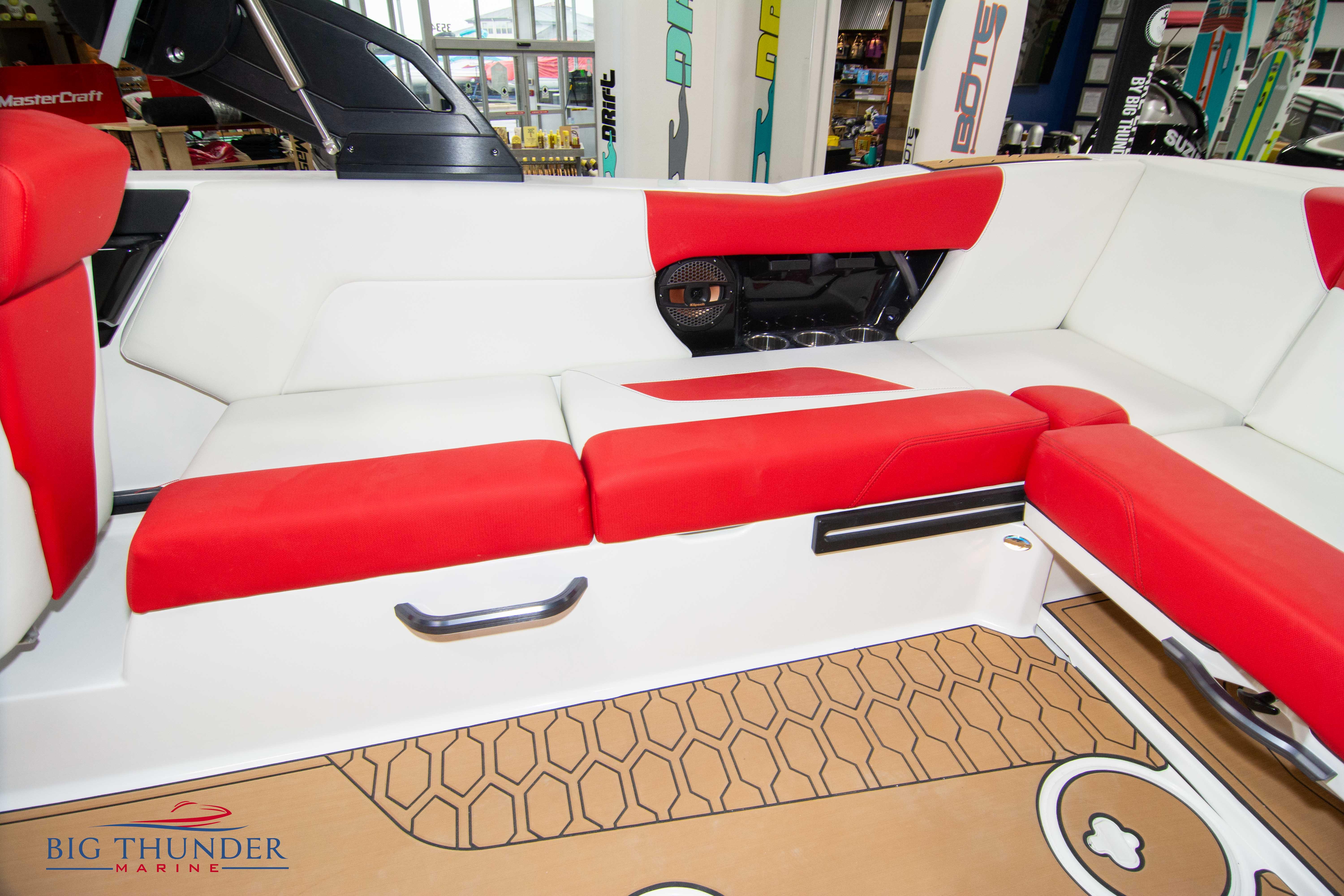 2023 Mastercraft NXT24