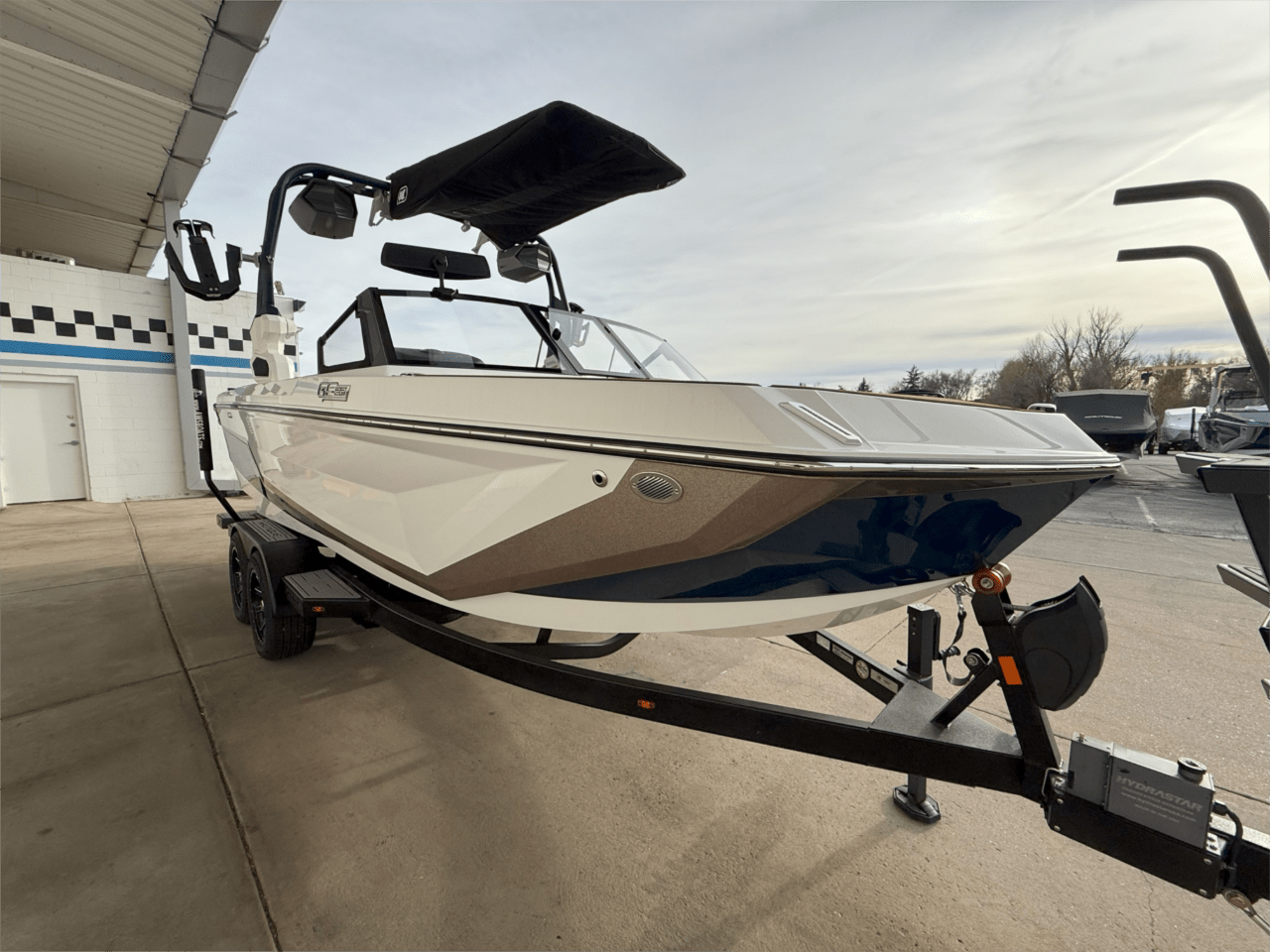 2025 Nautique GS22