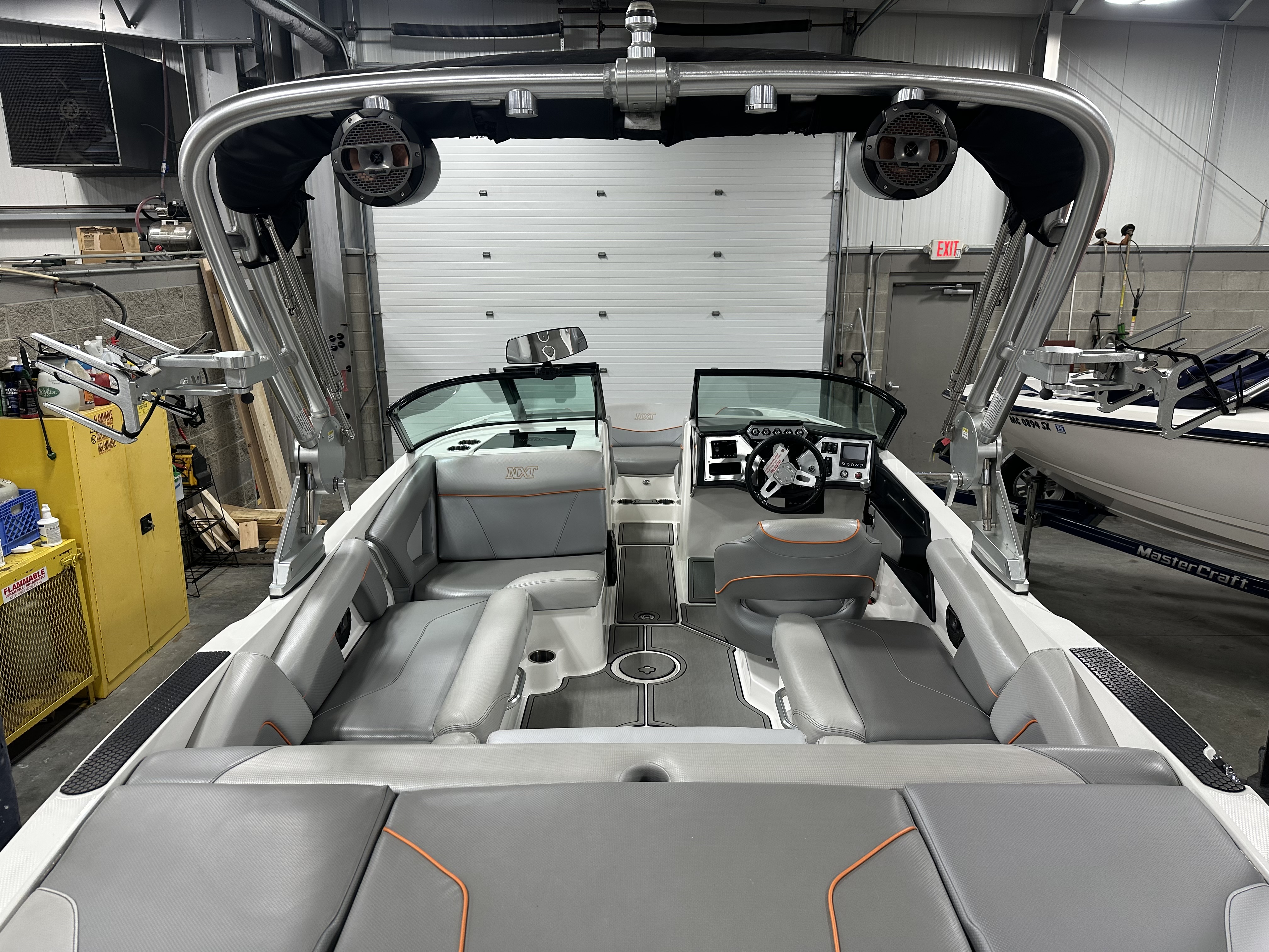 2019 MasterCraft NXT20