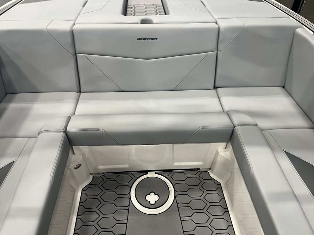 2025 MasterCraft NXT21