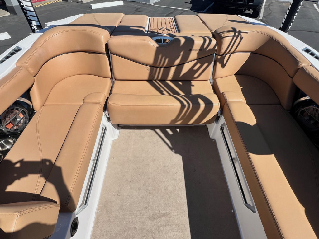 2021 Mastercraft XT22