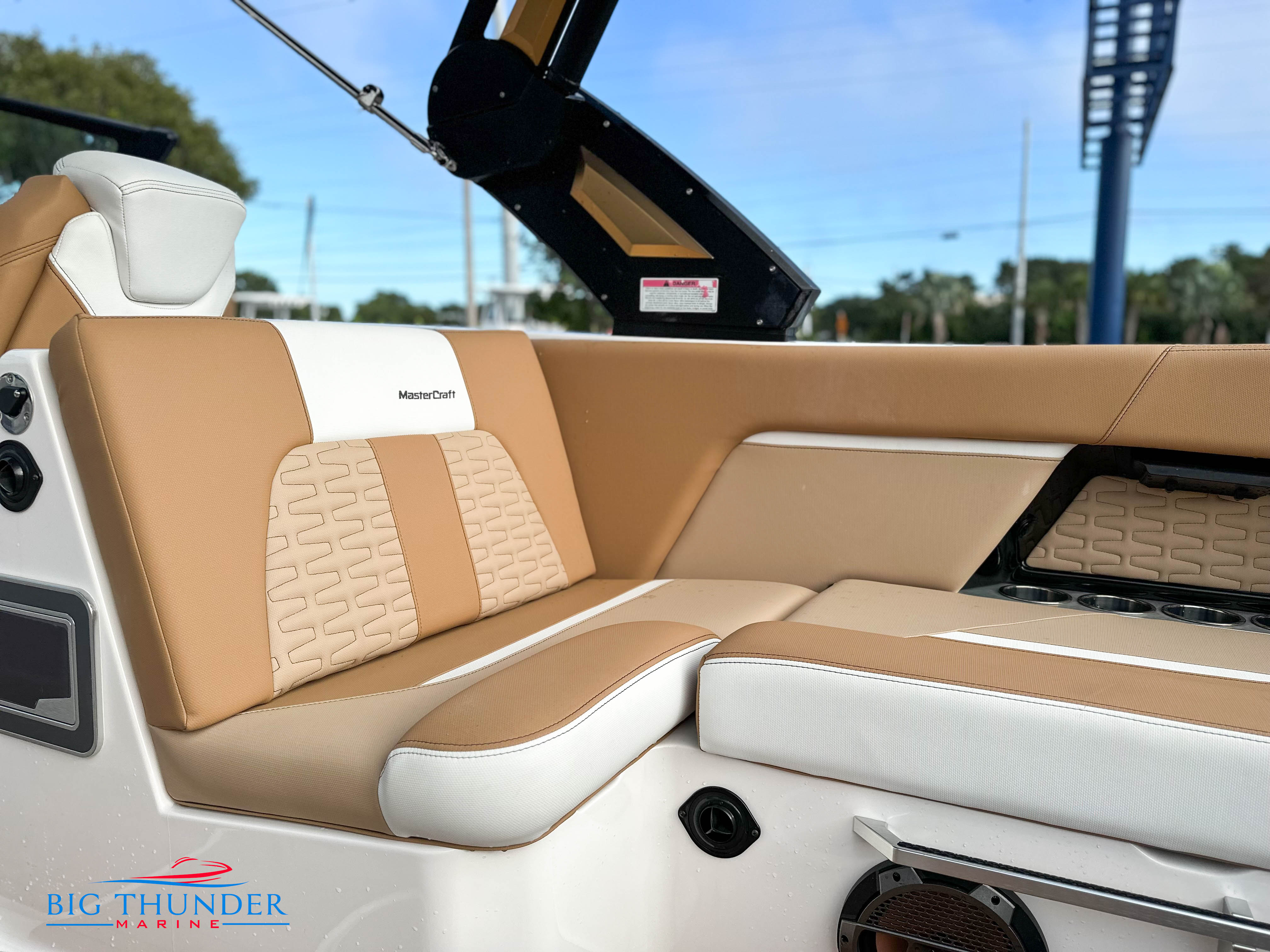 2022 Mastercraft X26