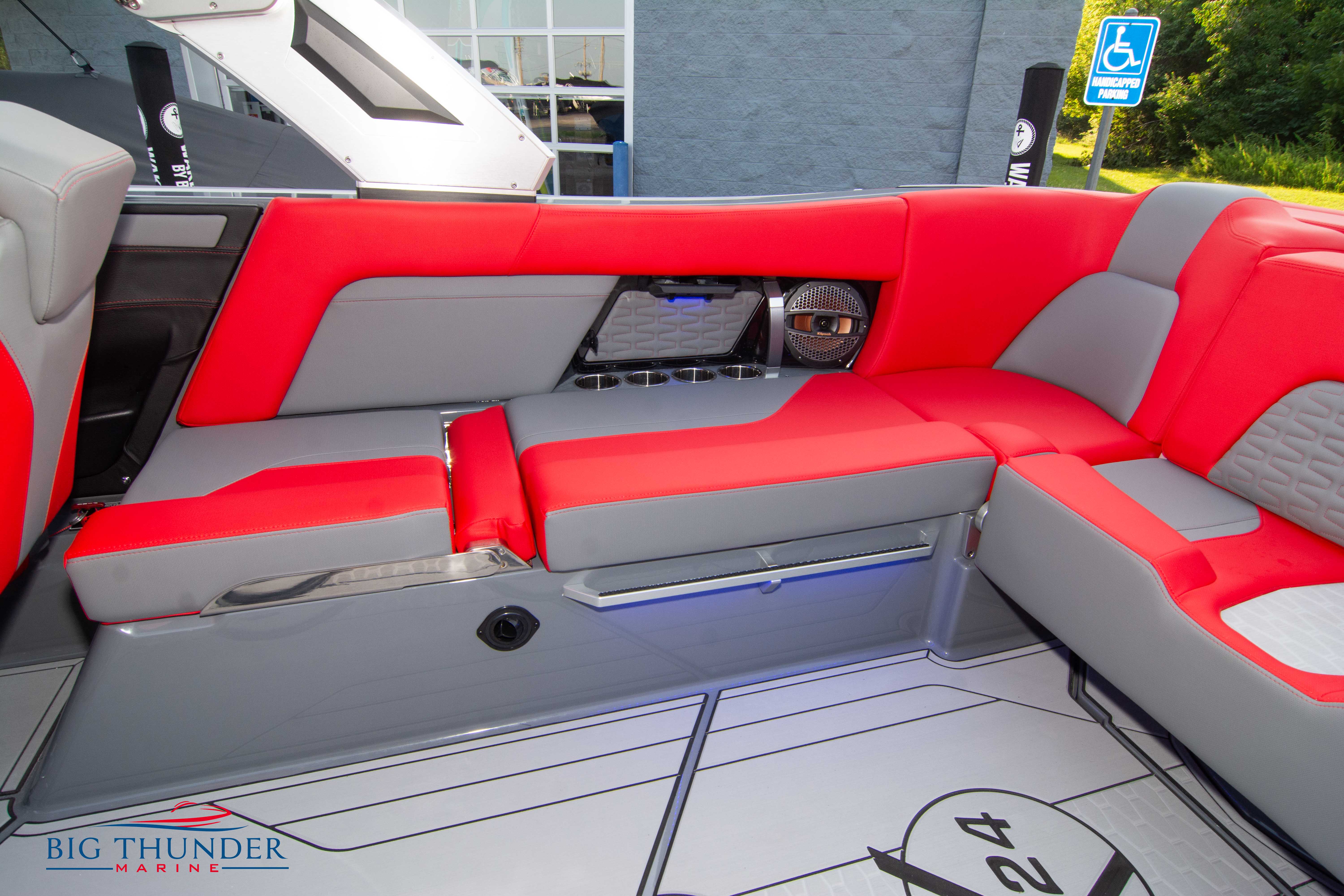 2023 Mastercraft X24