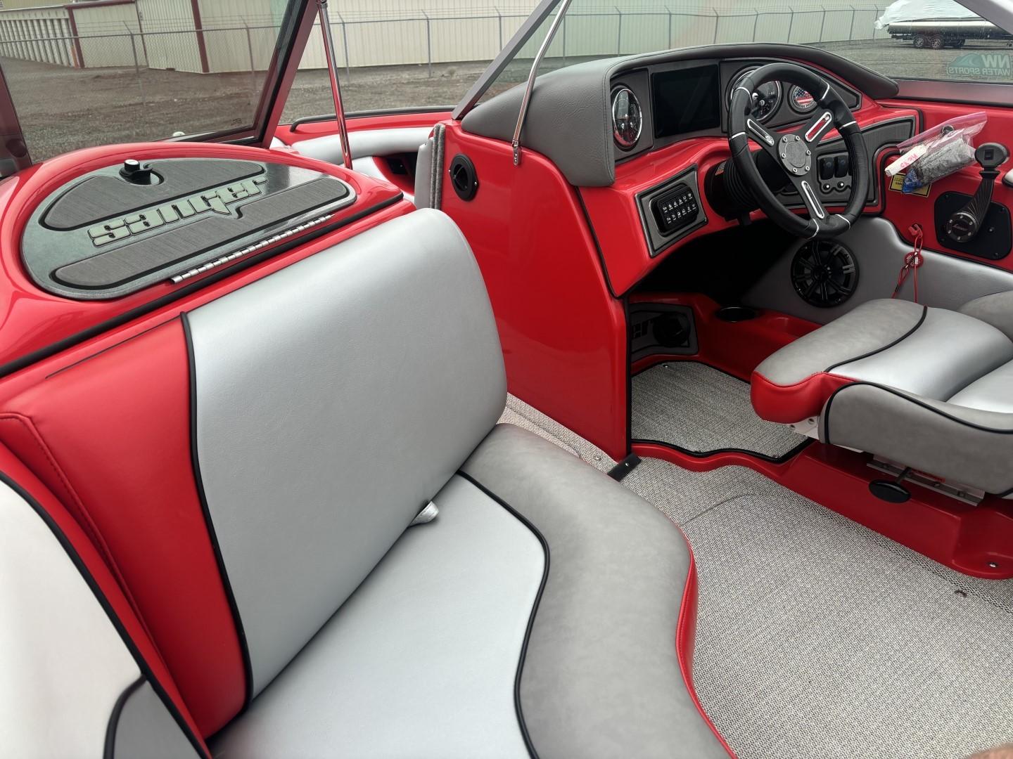2023 Sanger V215 SX