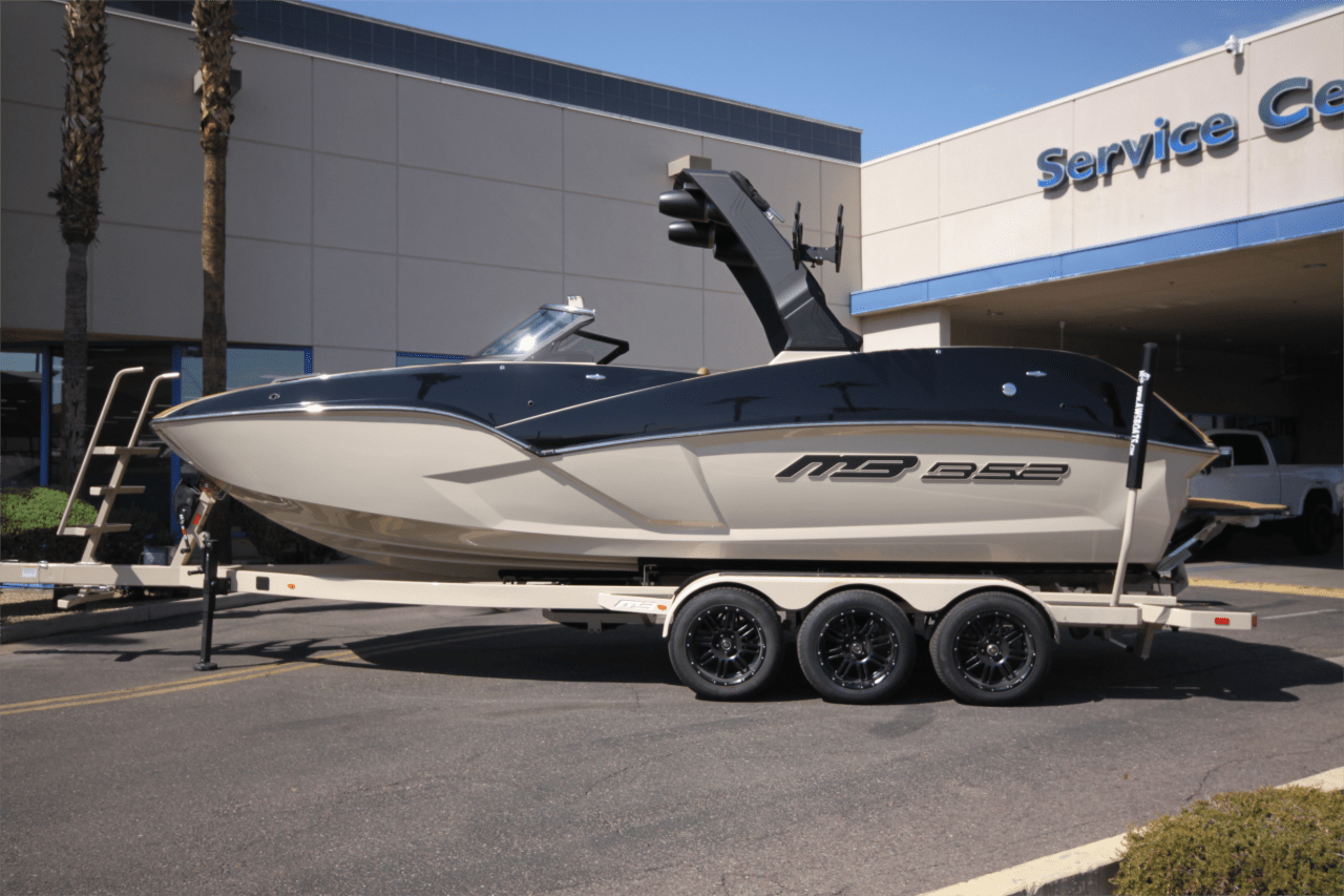 boat.Title