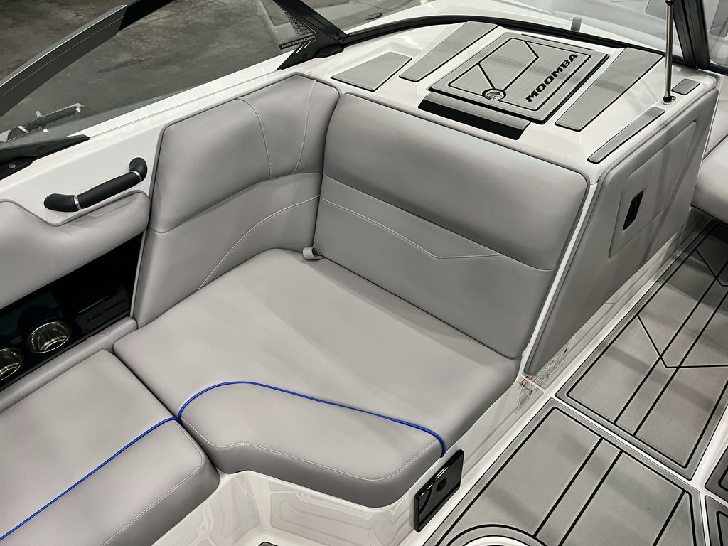 2025 MOOMBA Mondo