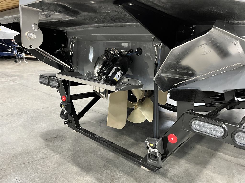 2024 MasterCraft XT25