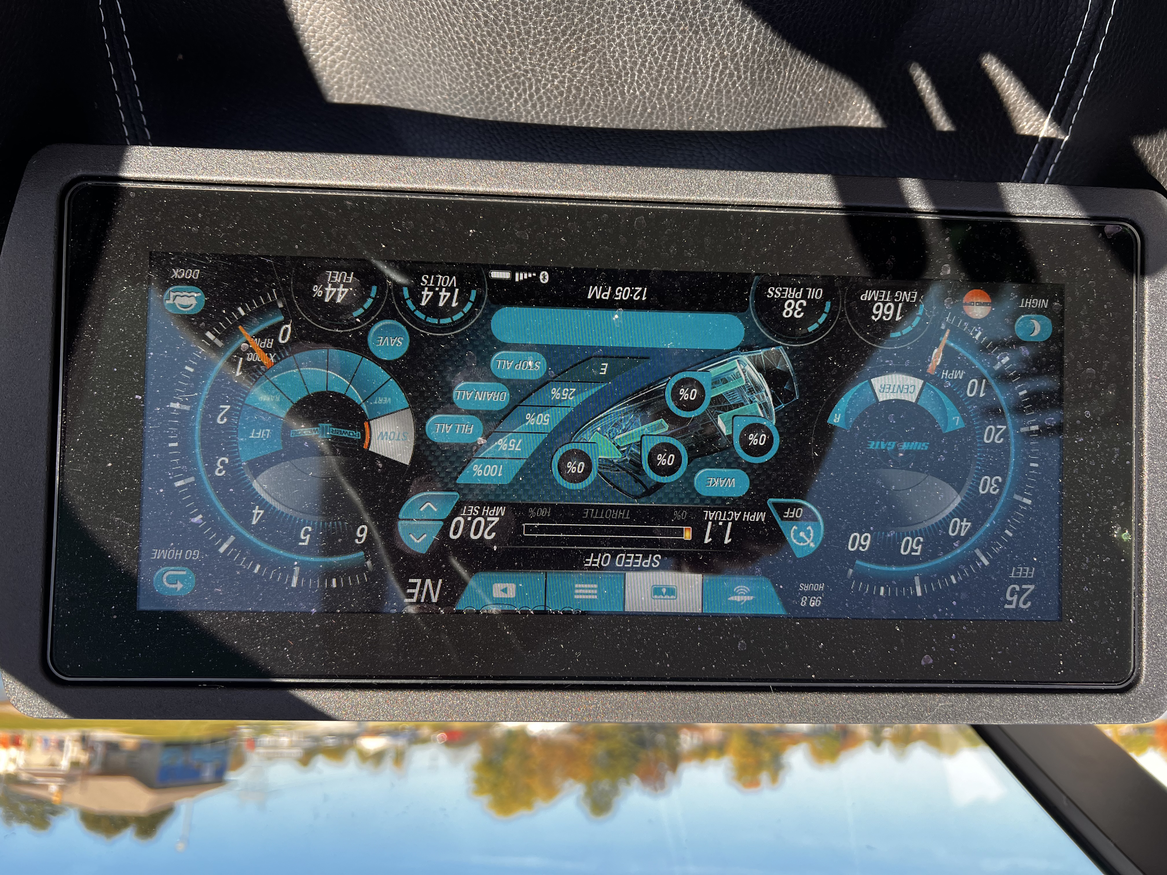 Malibu Wakesetter 25 LSV
