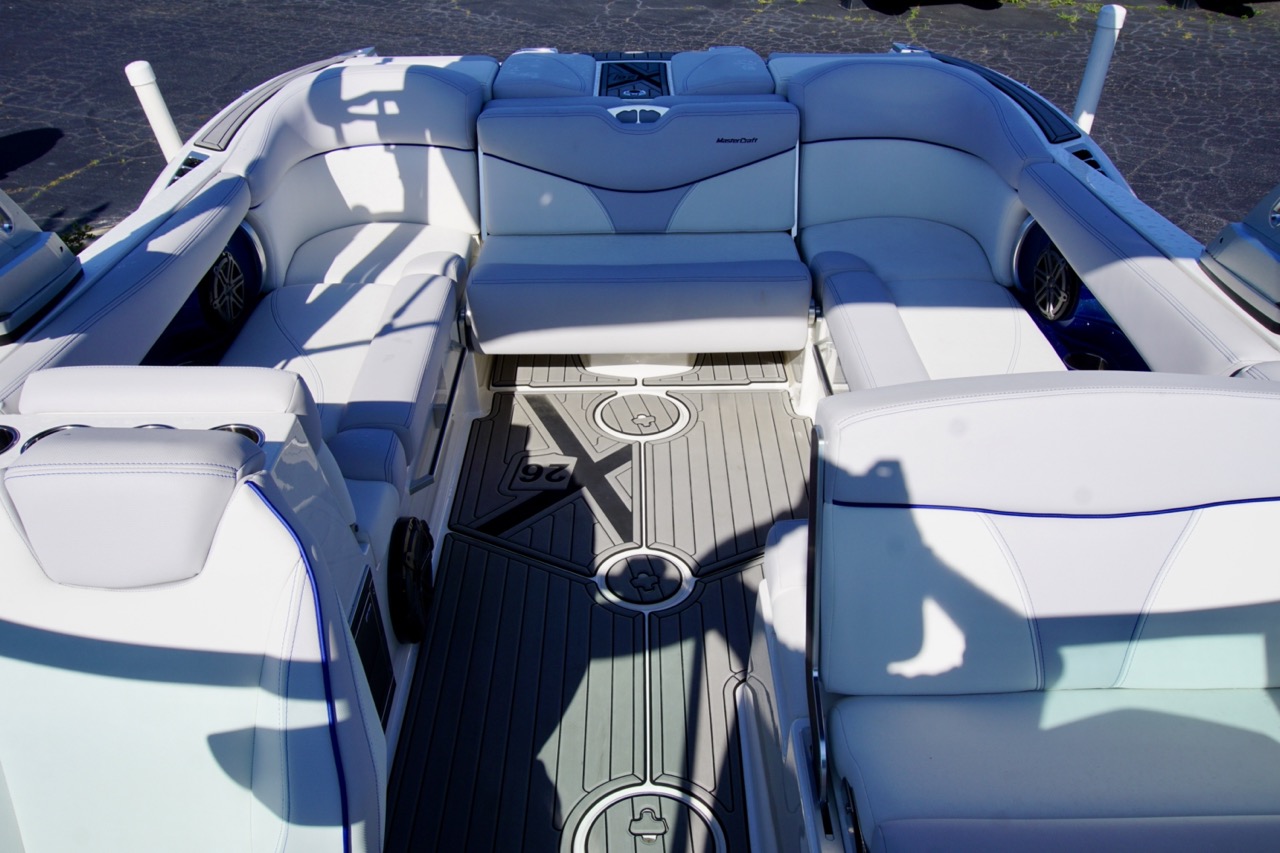2017 MasterCraft X26