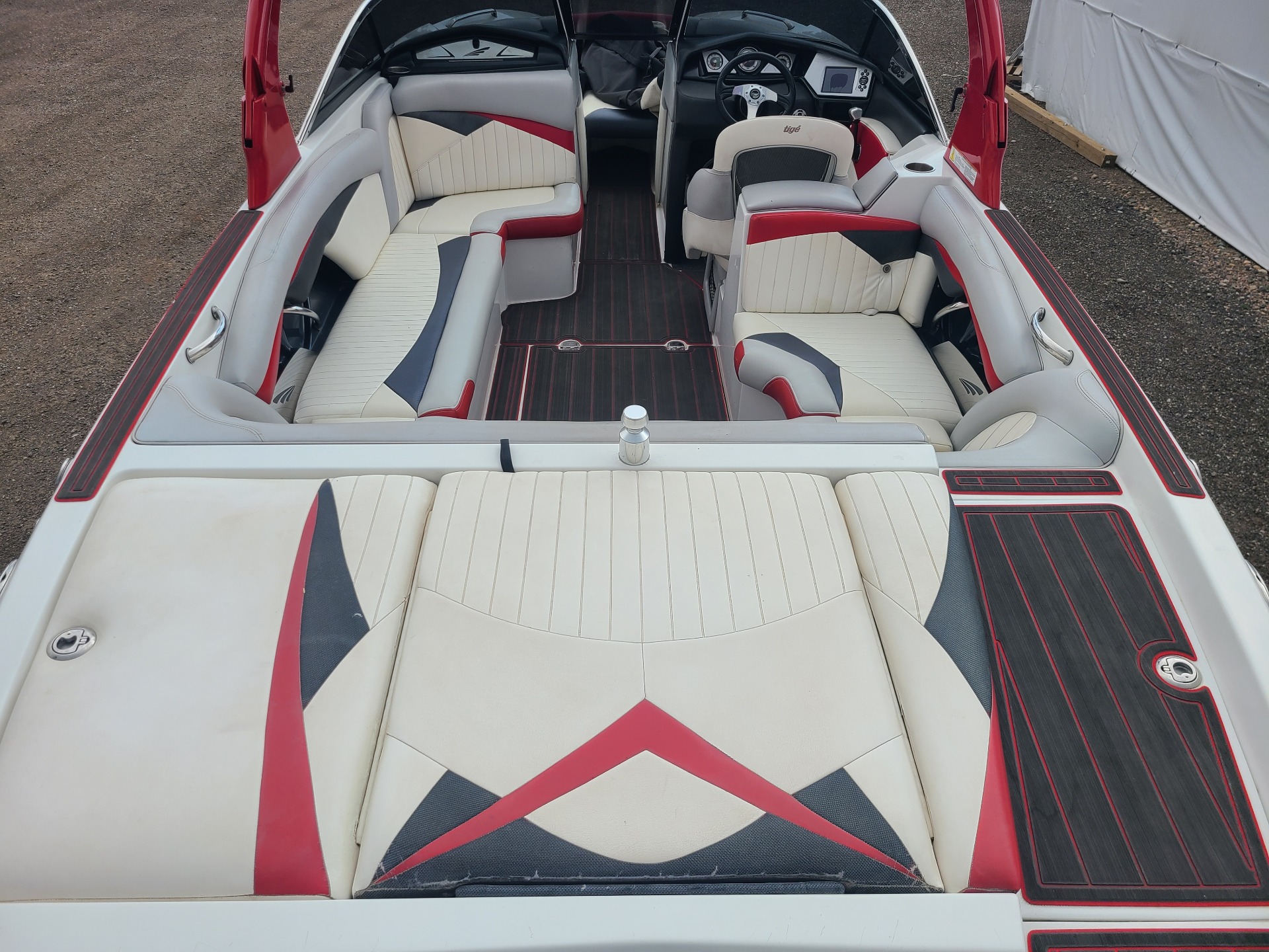 2010 TIGE RZ4