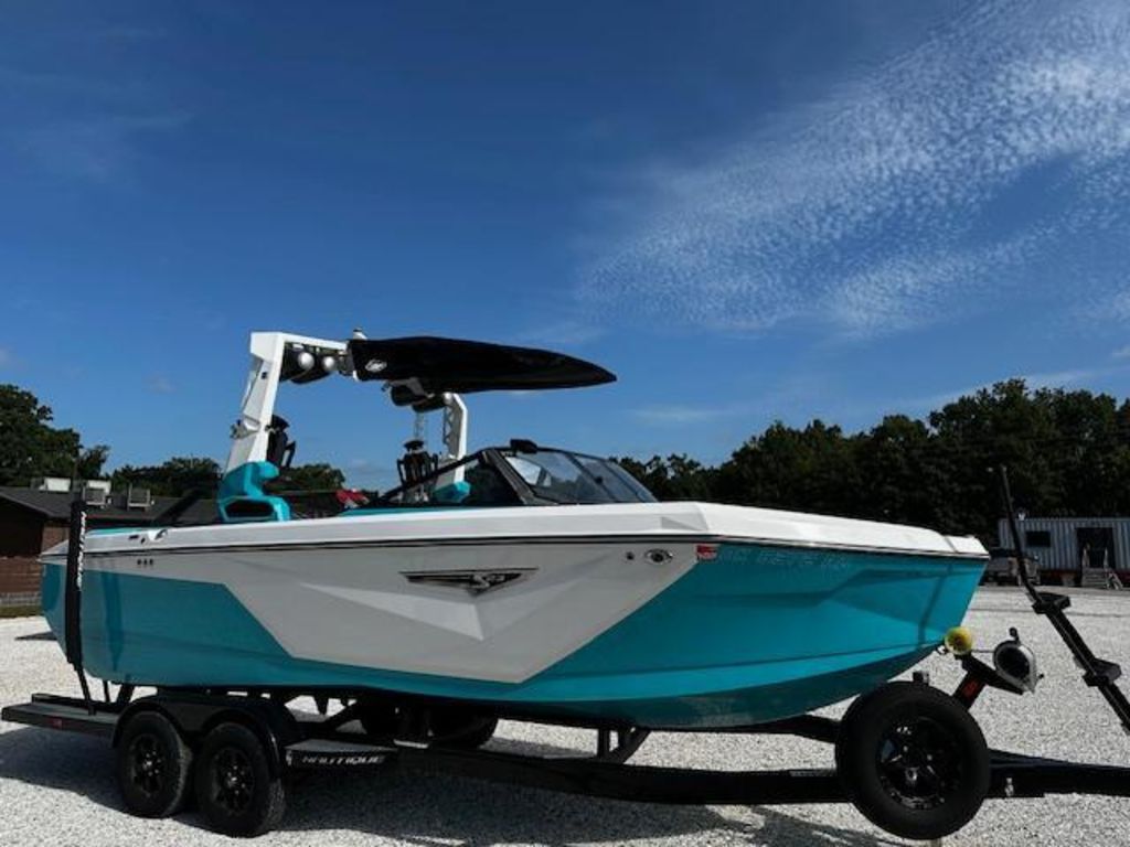 2022 Nautique Super Air Nautique S23