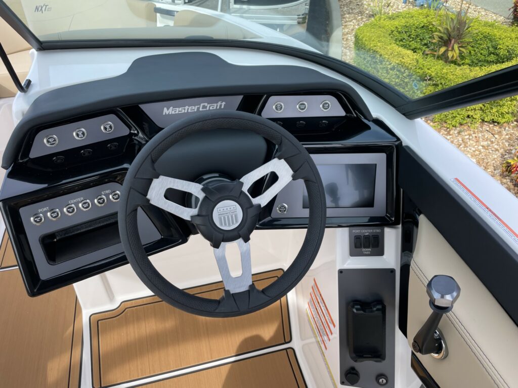 2024 MasterCraft NXT21