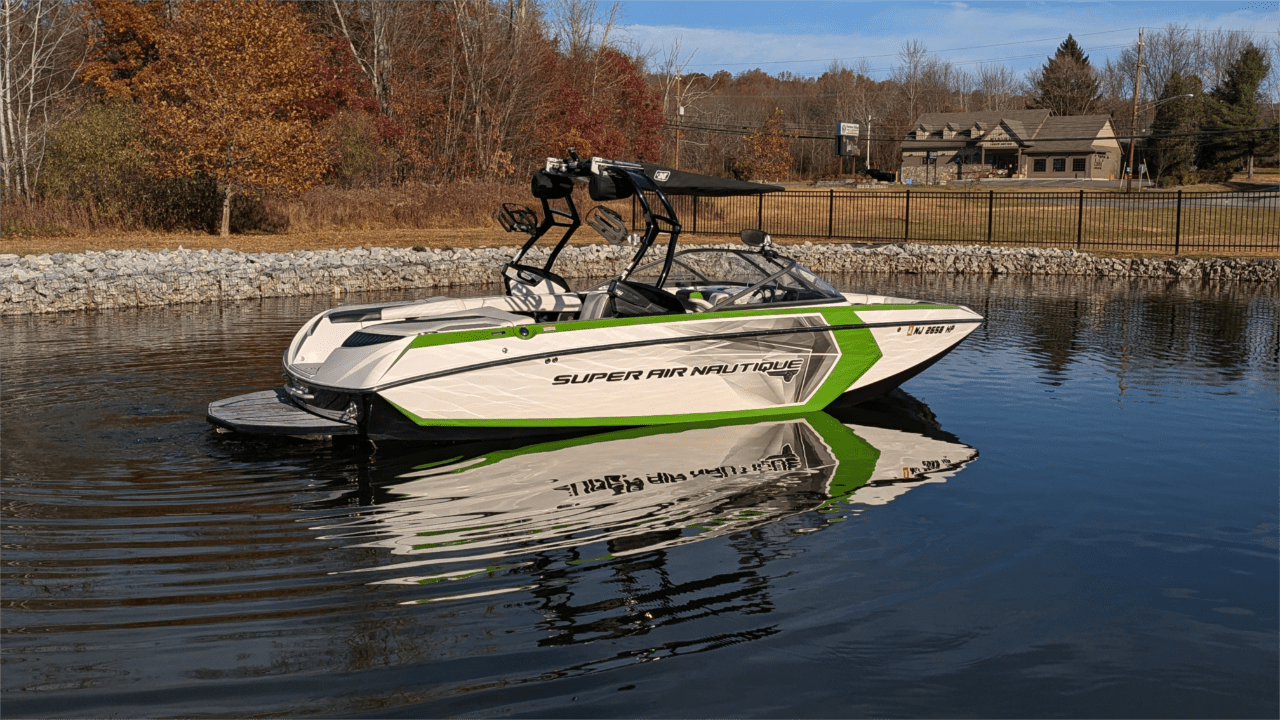 boat.Title