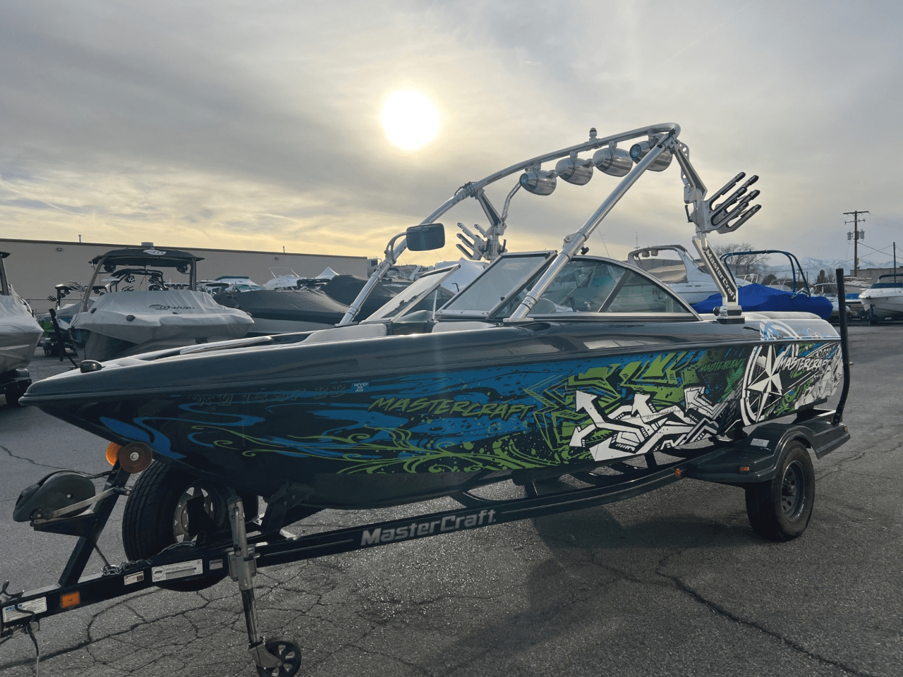 boat.Title