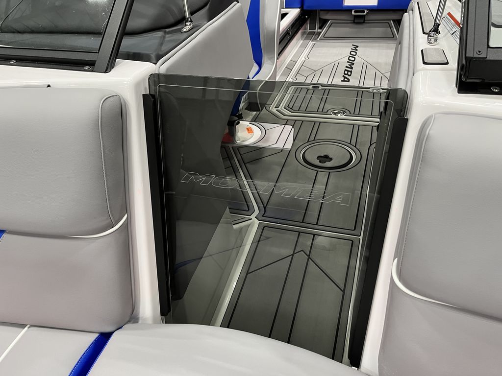 2023 MOOMBA Makai