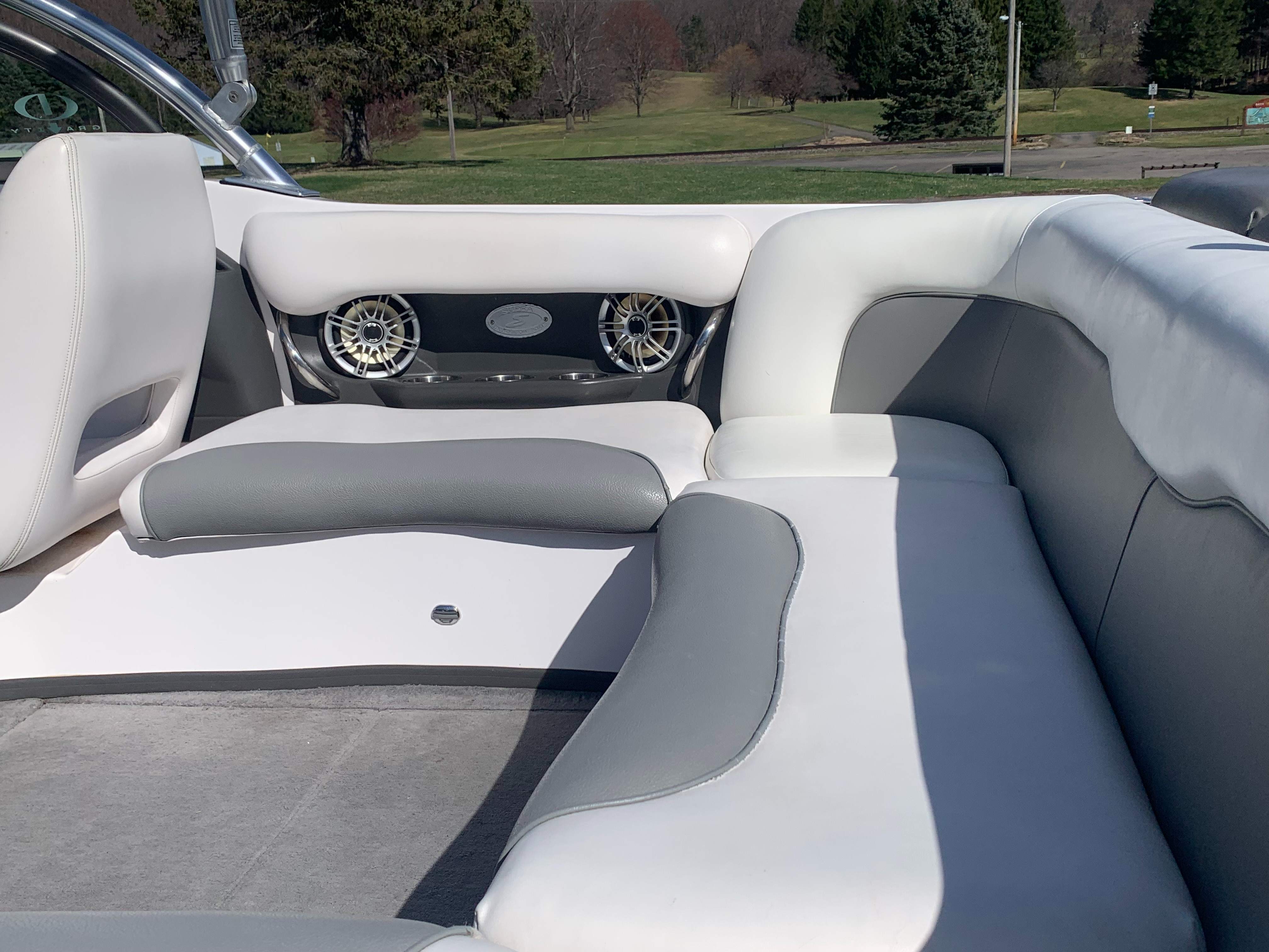 2006 Supra Launch 21 V