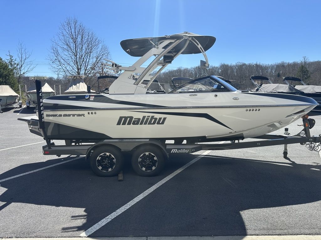 2018 Malibu Boats 21 VLX
