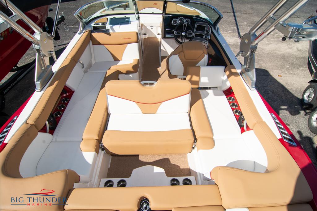 2021 Mastercraft XT22