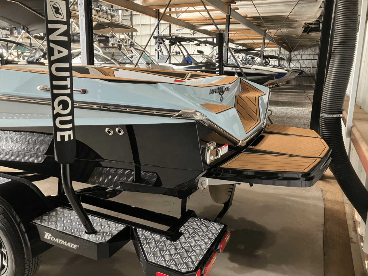 boat.Title