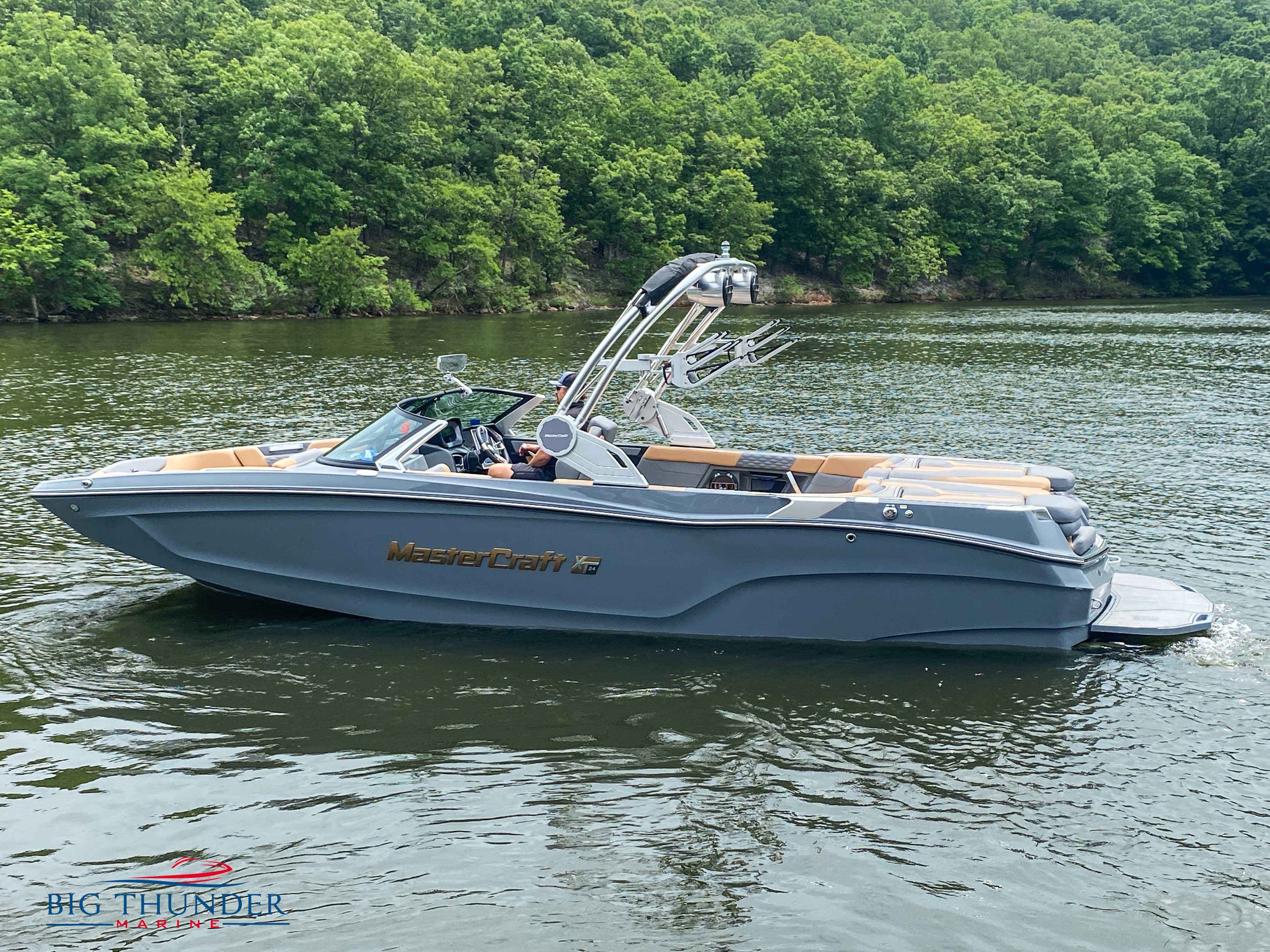 2022 Mastercraft XT24