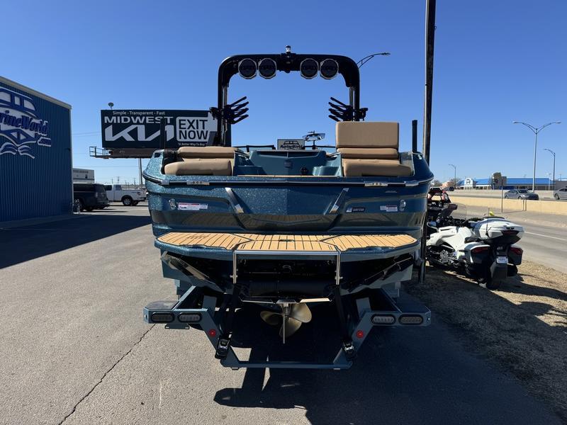 2025 MasterCraft X24