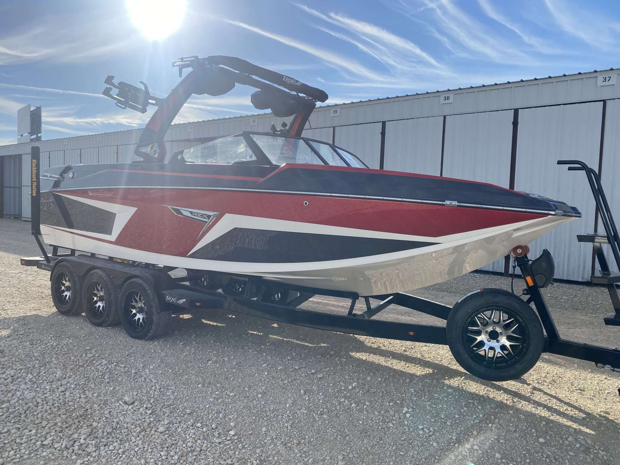 boat.Title