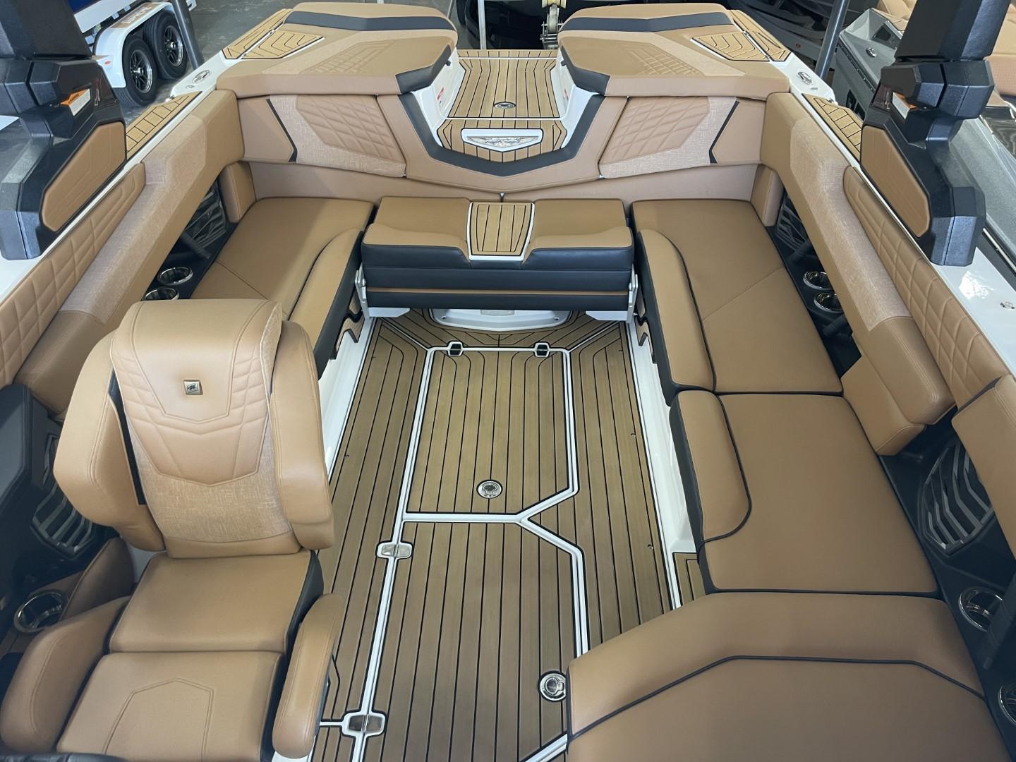 New 2024 Nautique G23 Icon