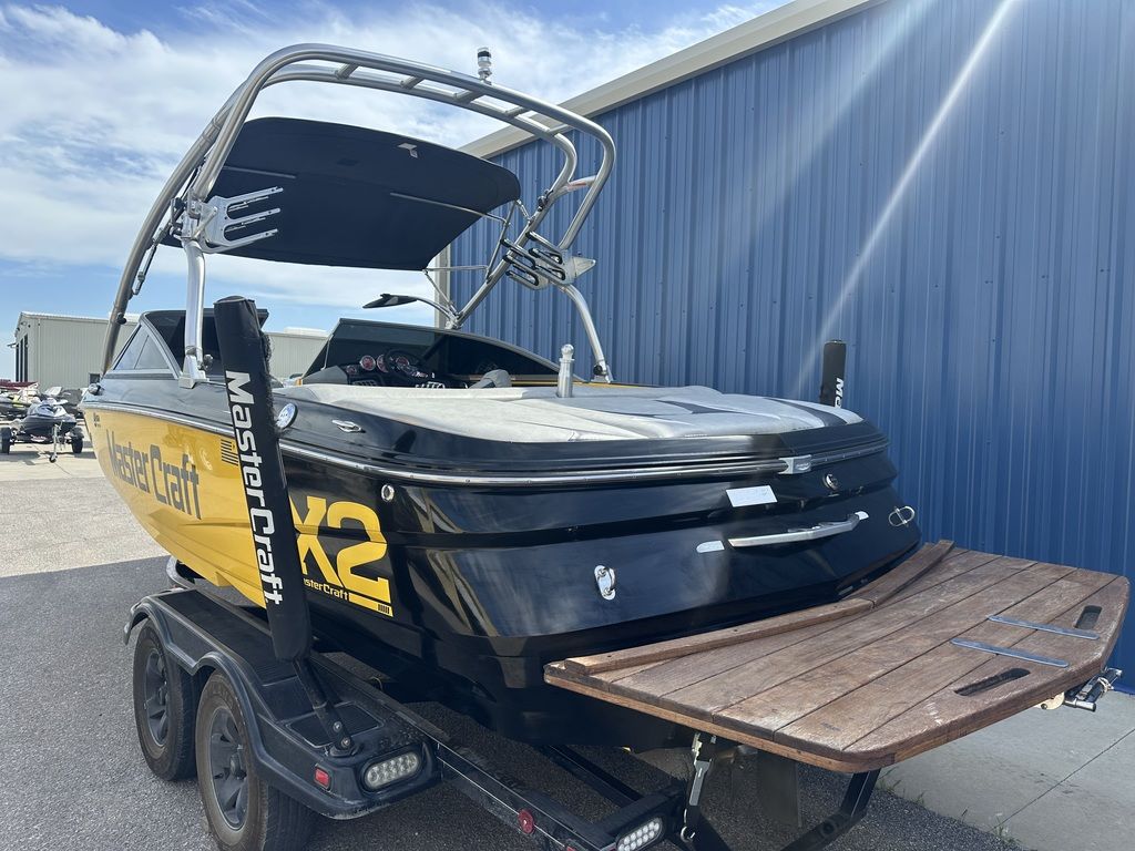 2006 MasterCraft X2