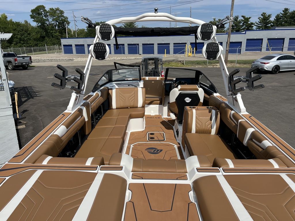 2025 Malibu Boats 25 LSV