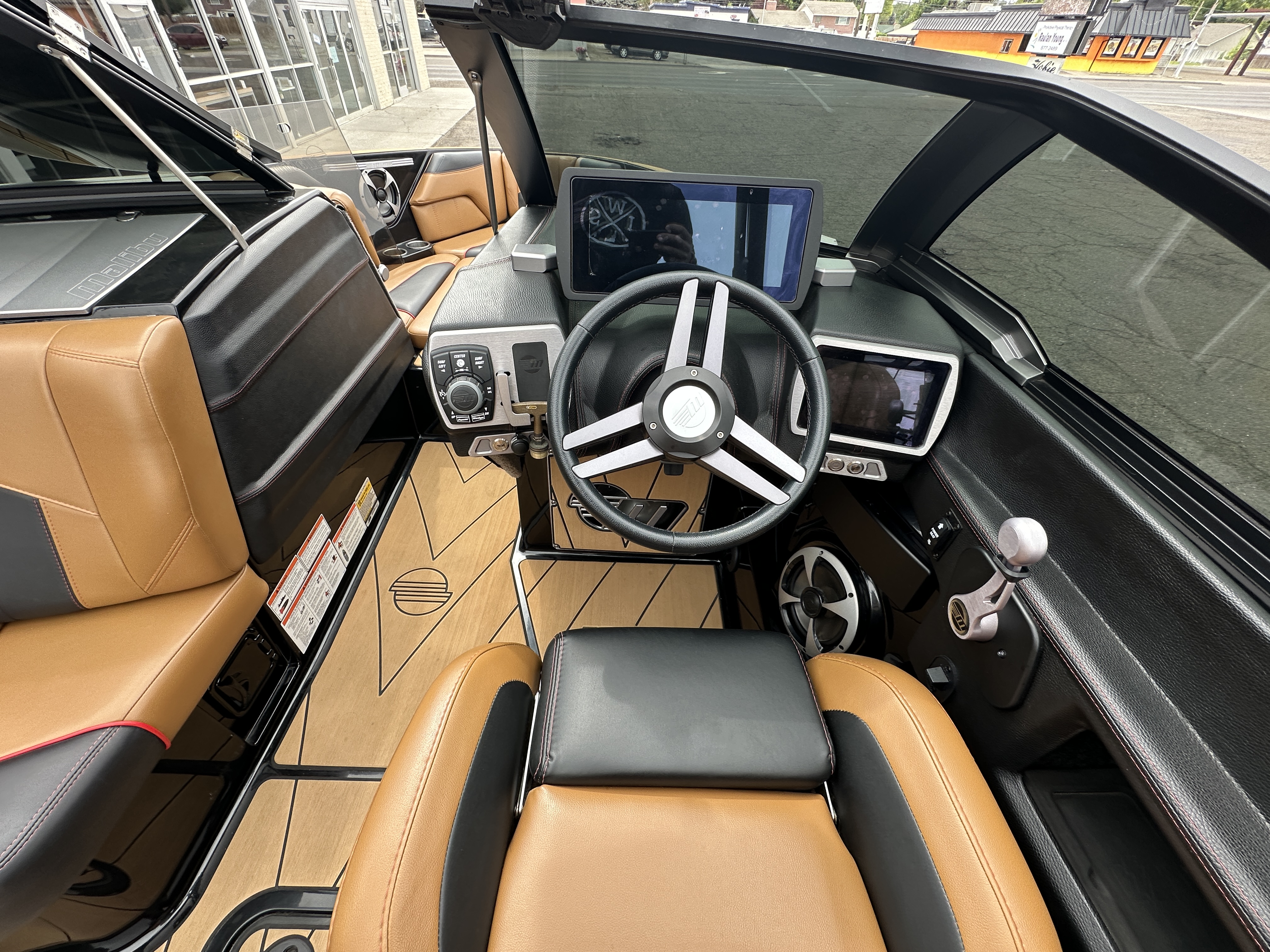 2019 Malibu Wakesetter 25 LSV