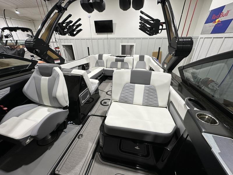 2024 MasterCraft X26