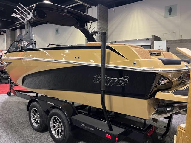 boat.Title