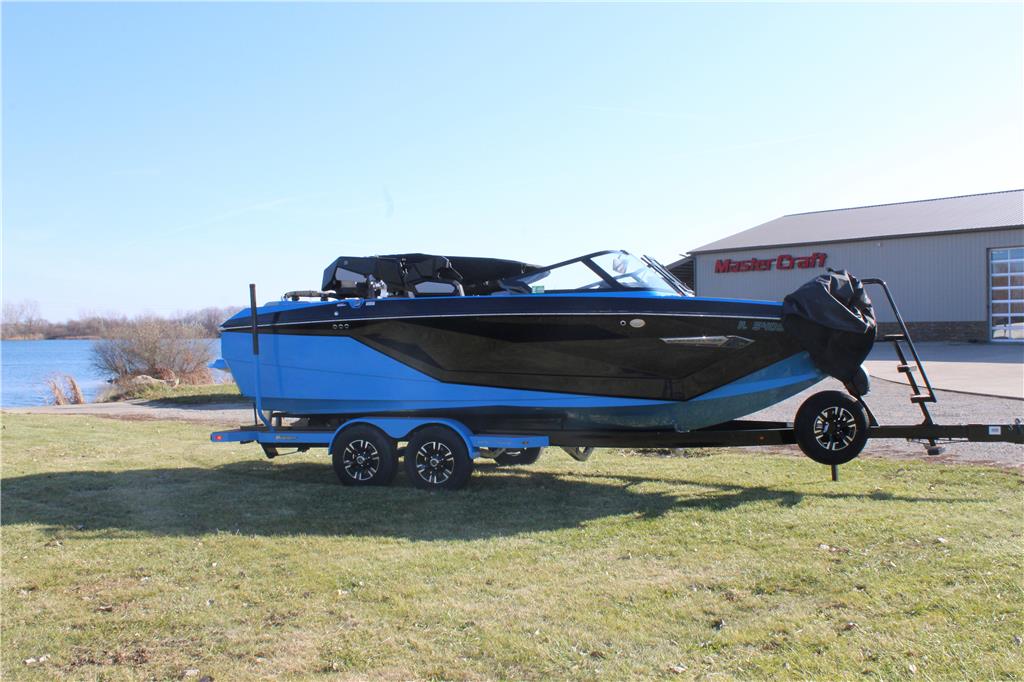 2023 Nautique G23