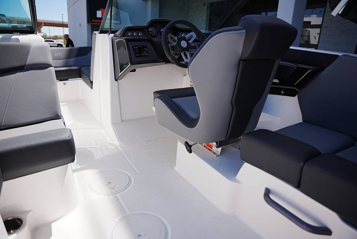 2023 MasterCraft NXT22 – LIQUIDATION EVENT! CLEARANCE PRICING!