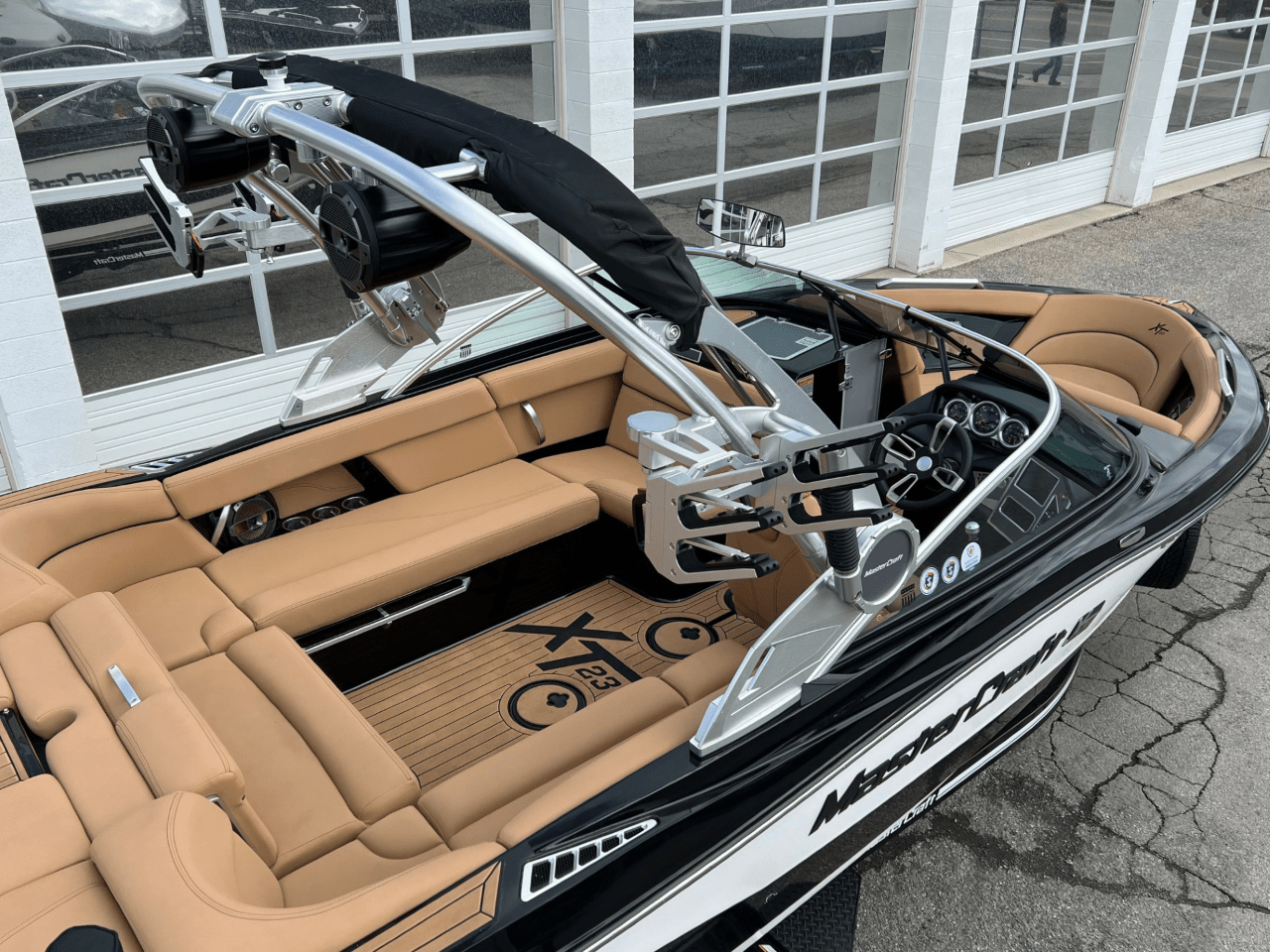 2021 MasterCraft XT23