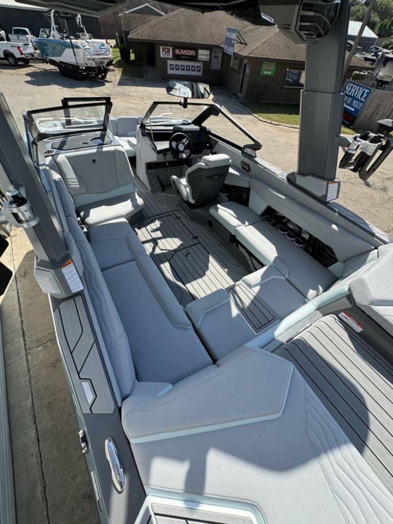 2025 Nautique Super Air Nautique G23 Icon