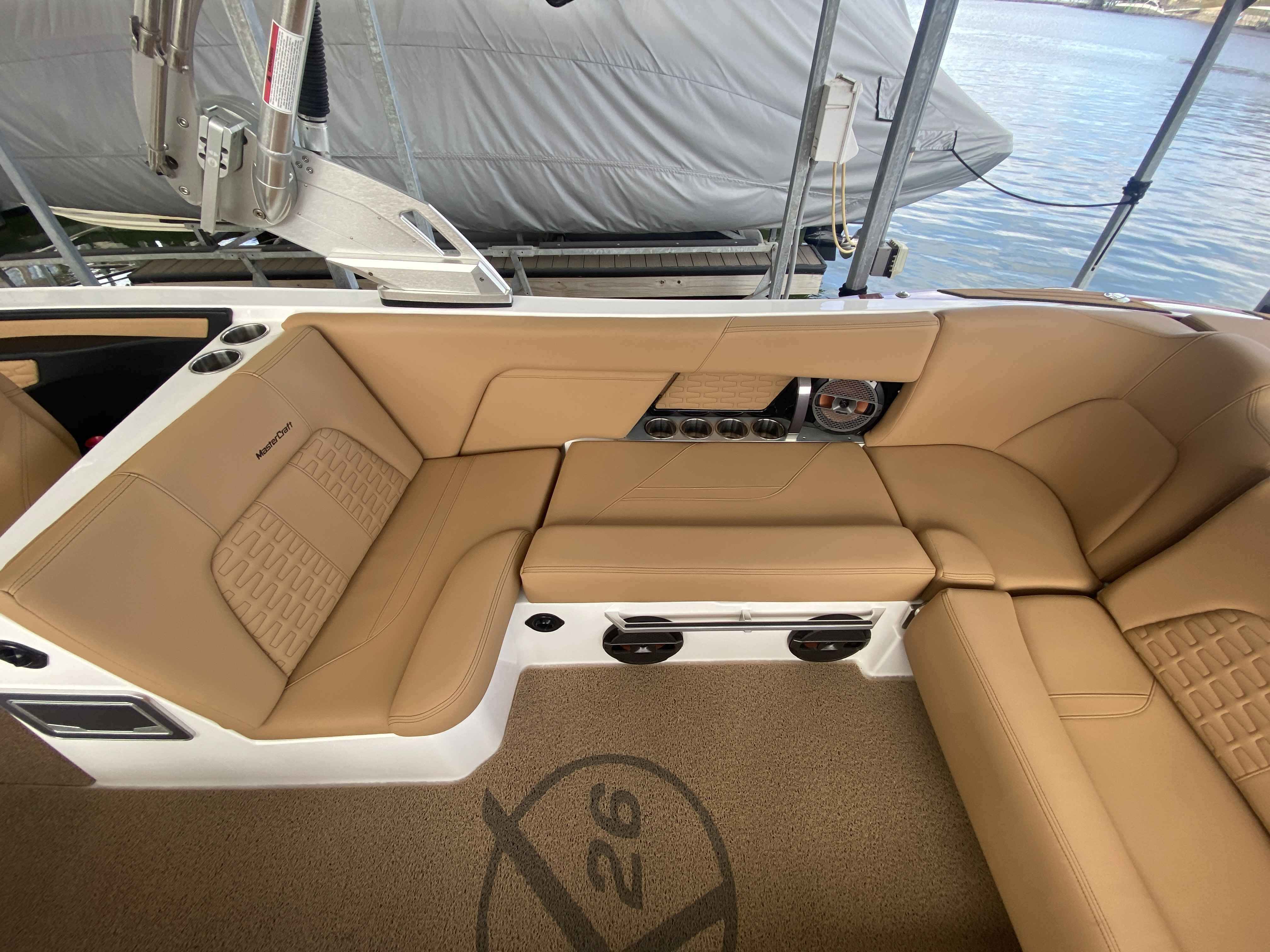 2020 MasterCraft X26
