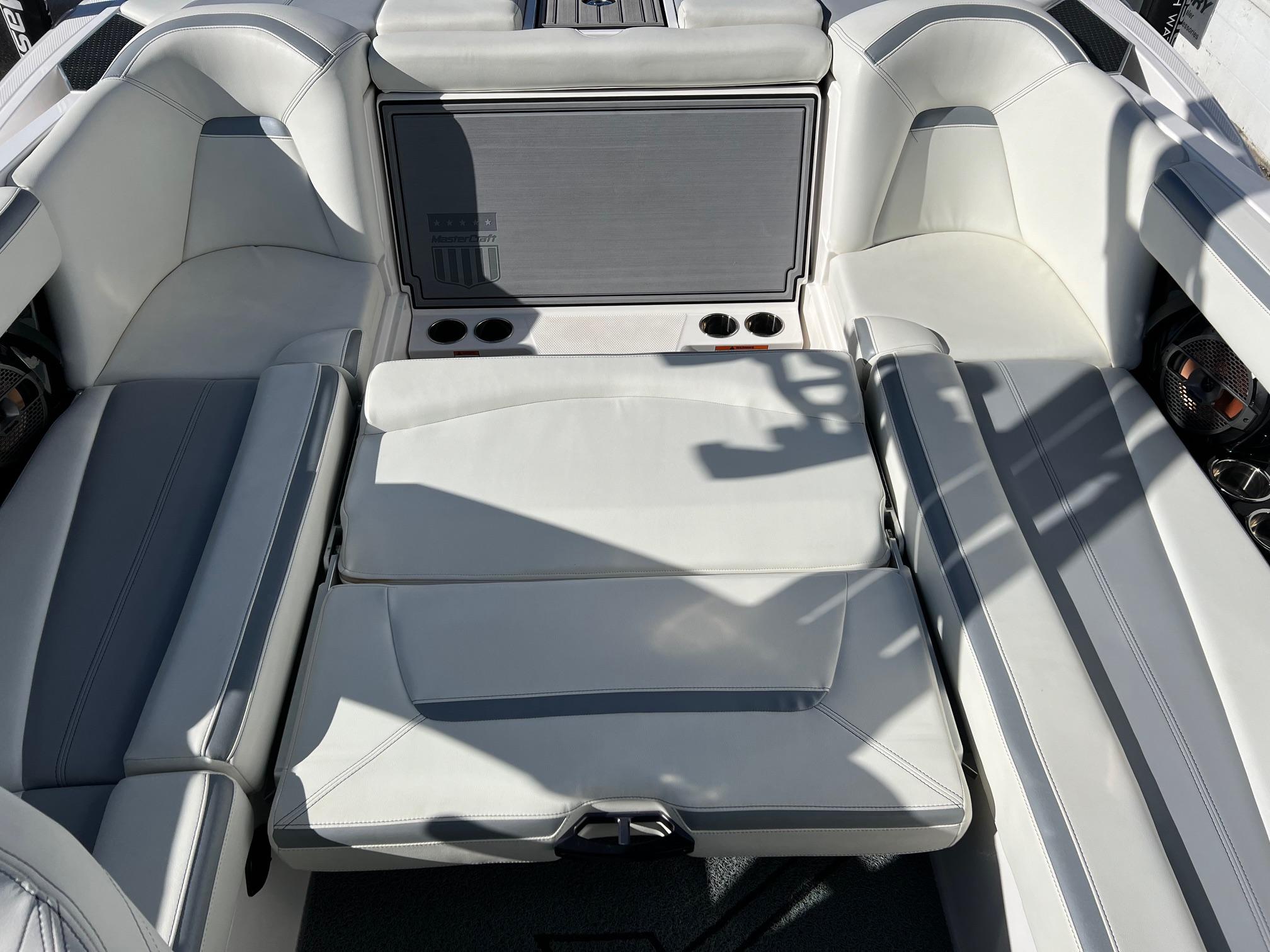 2022 23 MasterCraft X-Star