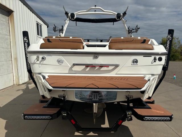 2022 Malibu 22 LSV – *Pending Deal*