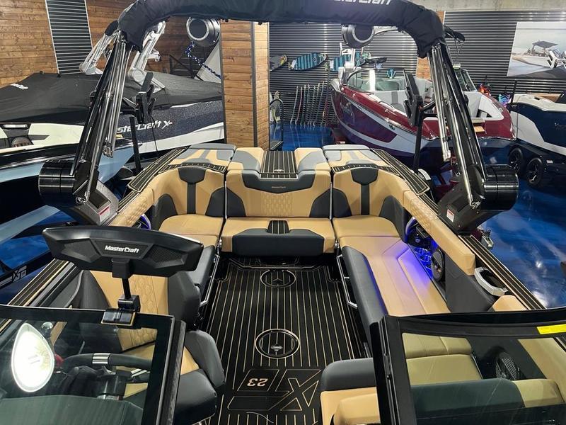 New 2024 MasterCraft XT23 Ashley Kidd Edition
