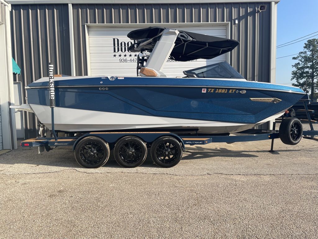 boat.Title