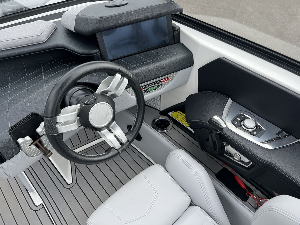 2021 Nautique Super Air Nautique G23