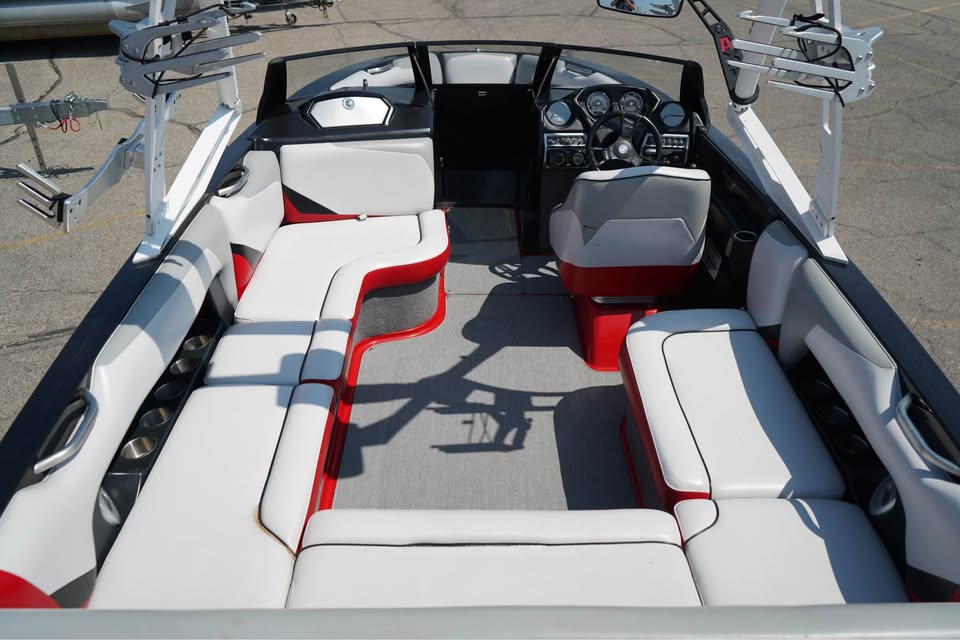 2014 Axis T22 w/Low Hours